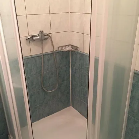 Diana Apartmets アパート カルロヴィ・ヴァリ